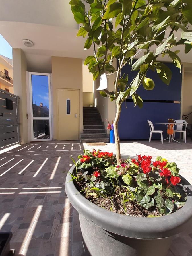 Il Giardino Fiorito Casa Vacanze Alghero Exterior photo